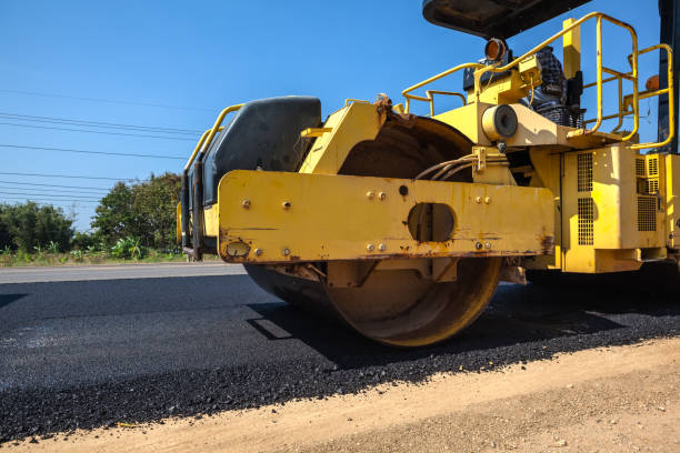 Best Affordable Driveway Paving  in Somerville, MA